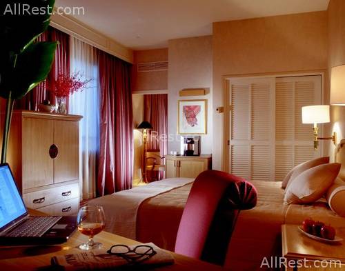Swissotel Merchant Court Singapore 5